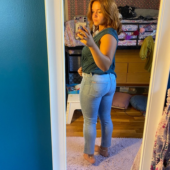 Hudson “Zoeey” Mid-rise Crop Straight Leg Jeans - Picture 10 of 12